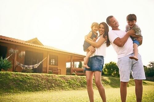 Savannah family